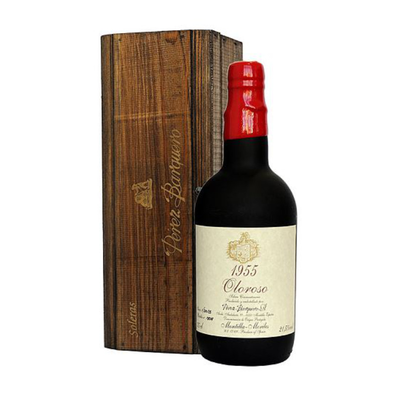 Granada brilla con la exclusiva Vinoteca Mil y un Vino, donde encontrarás el Solera Oloroso 1955.